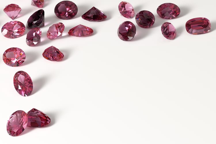 A Guide to Gemstones: From Rubies to Sapphires